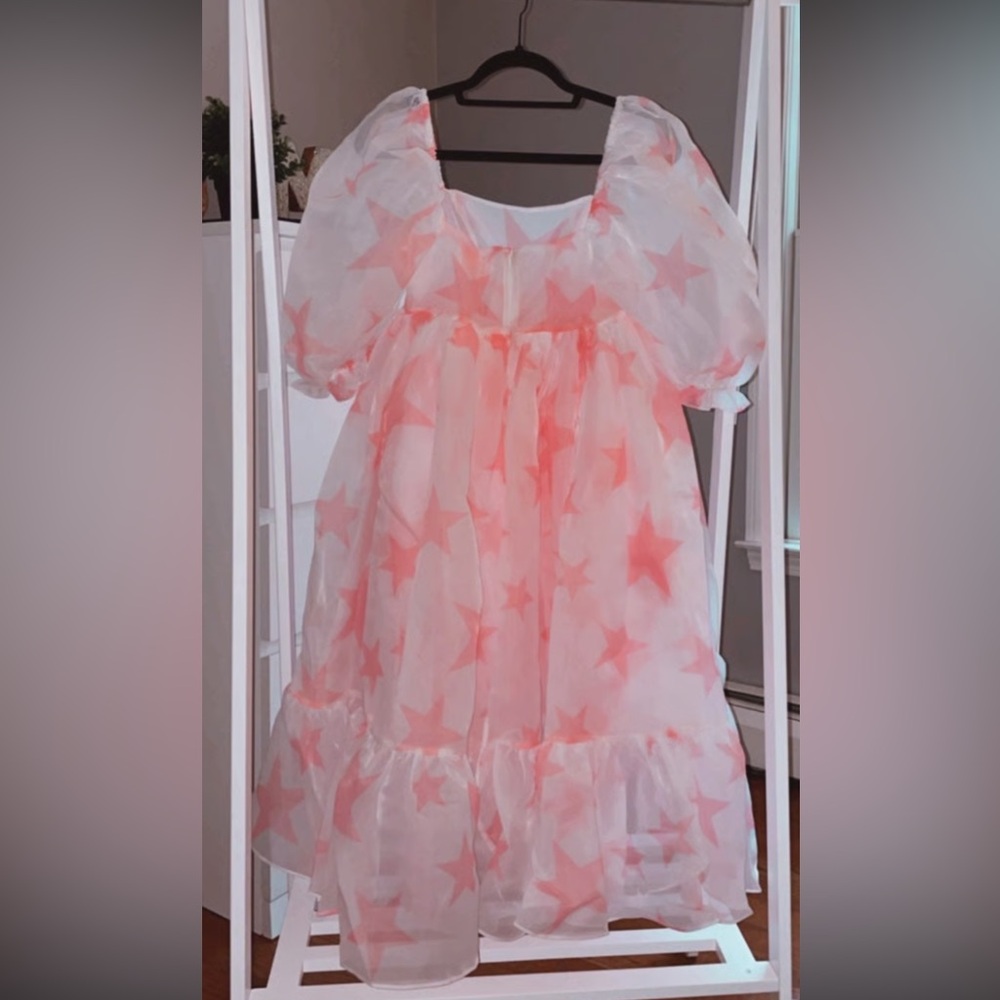 Pink Selkie Powdered Star French Puff Dress